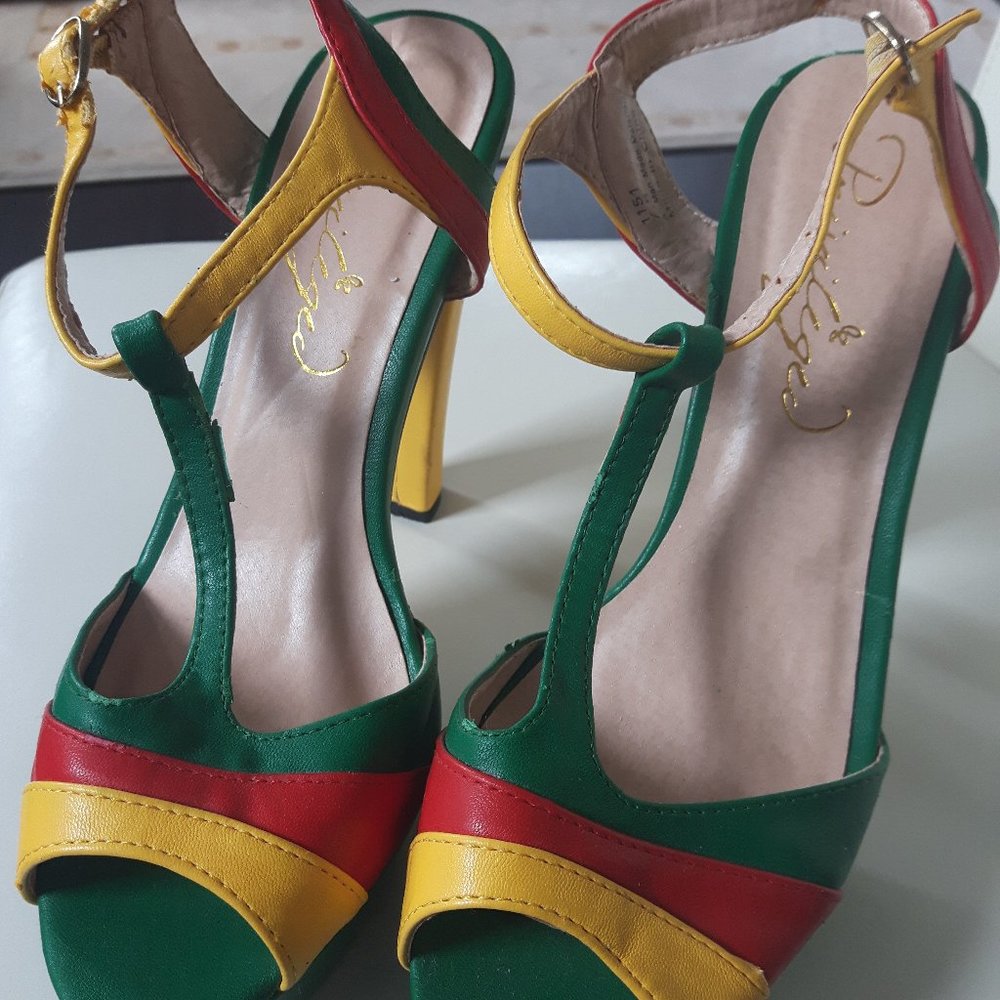 Platform sandals